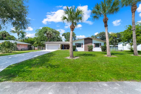 3007 Summit ST, Fort Pierce, FL 34982