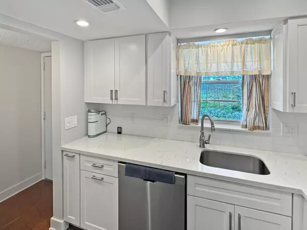 Jupiter, FL 33469,18081 SE Country Club DR 30-300