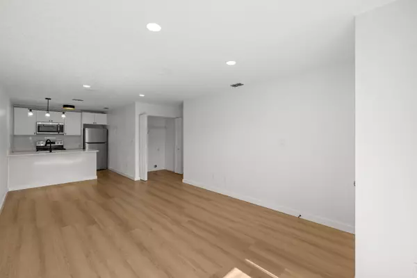 Ocala, FL 34480,5425 SE 30th PL B