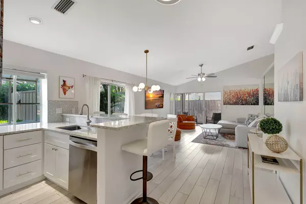 Palm Beach Gardens, FL 33418,15 Admirals CT