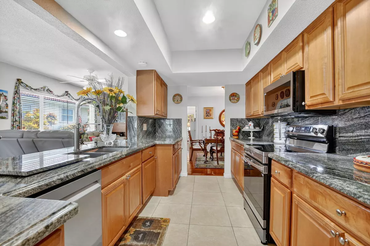 Boca Raton, FL 33431,328 NW 42nd ST