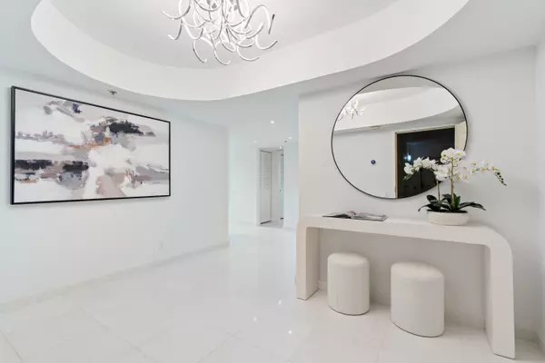 Boca Raton, FL 33432,350 S Ocean BLVD 1b