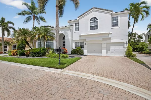 Boca Raton, FL 33496,6529 NW 40th CT