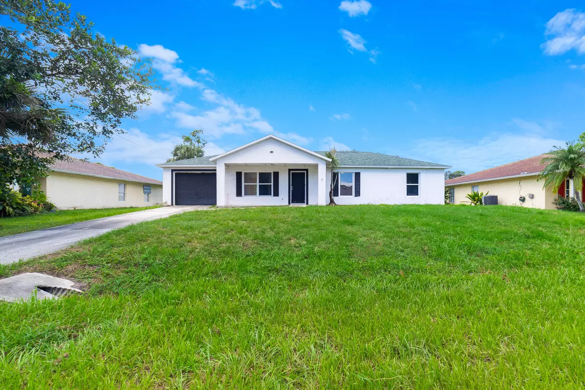 Sebastian, FL 32958,392 Del Monte RD