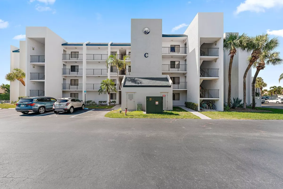 Jupiter, FL 33477,1605 S Us Highway 1 C-206