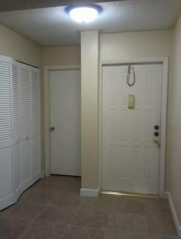 Deerfield Beach, FL 33442,1228 S Military TRL 2116