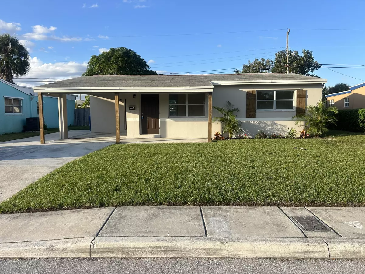 Riviera Beach, FL 33404,1210 W 26th CT
