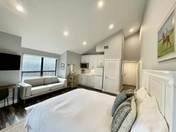 11863 Wimbledon CIR 547, Wellington, FL 33414