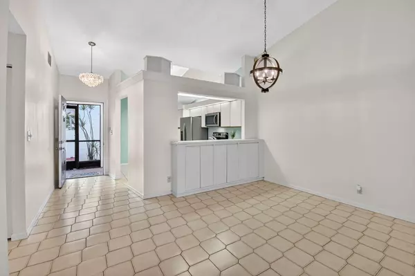 Boynton Beach, FL 33437,5477 Atlantic Palm CT B