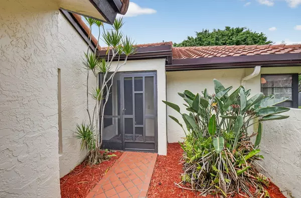 Boynton Beach, FL 33437,5477 Atlantic Palm CT B