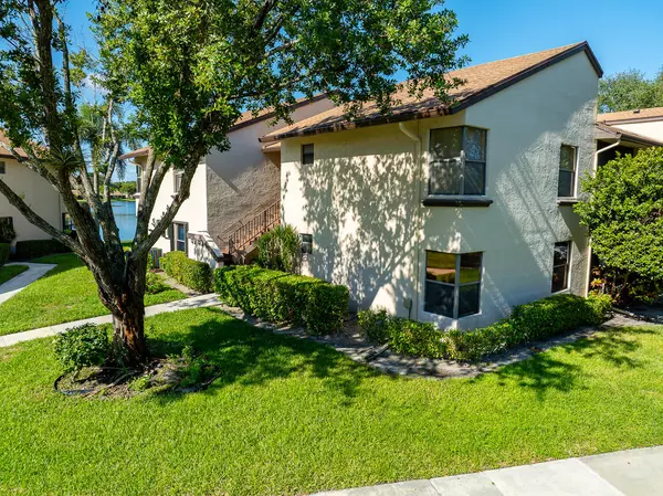 8547 W Boca Glades BLVD C, Boca Raton, FL 33434