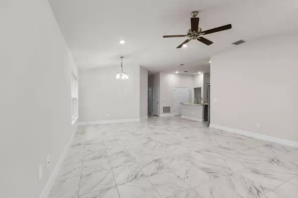 Fort Pierce, FL 34951,5251 San Benedetto PL