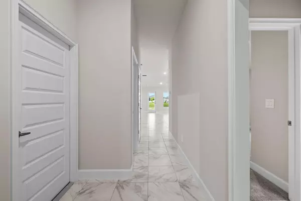 Fort Pierce, FL 34951,5251 San Benedetto PL