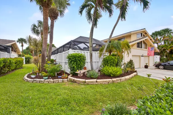 Palm Beach Gardens, FL 33418,12660 Woodmill DR