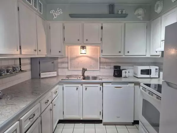 West Palm Beach, FL 33415,5800 W Fernley DR 30