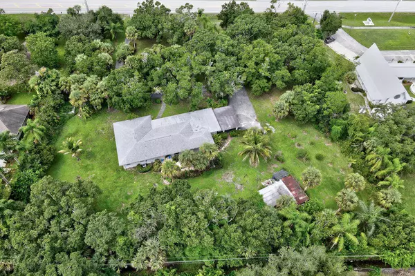 Vero Beach, FL 32960,860 27th AVE