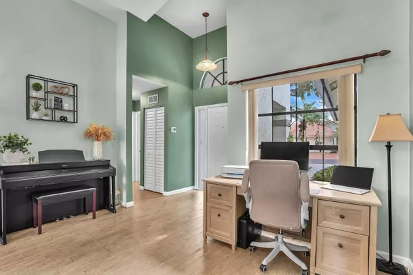 Boynton Beach, FL 33436,149 Orange DR