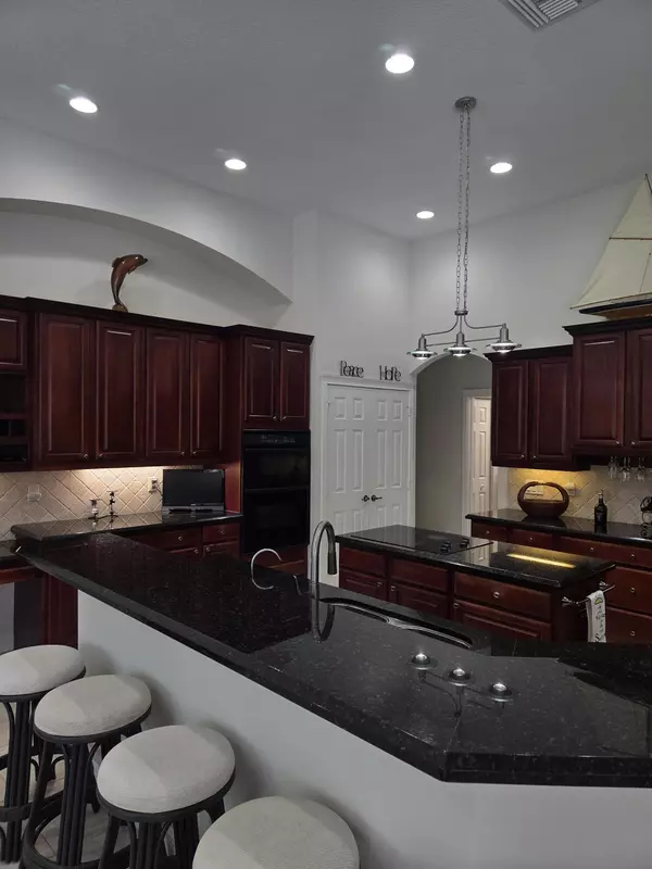 Jupiter, FL 33458,18969 SE Kokomo LN