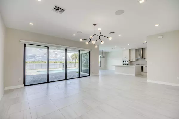 Palm Beach Gardens, FL 33412,10077 Heron Flock DR