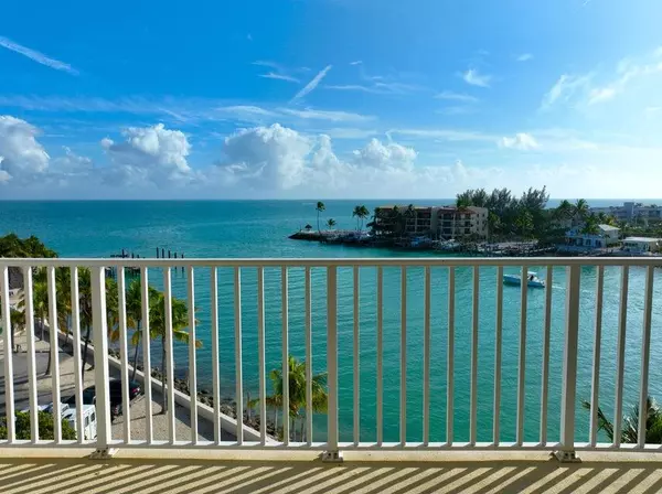 Marathon, FL 33050,2000 Coco Plum DR 601