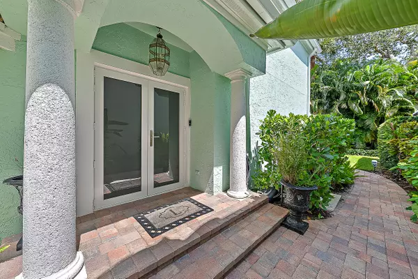 Juno Beach, FL 33408,7 Grand Bay CIR