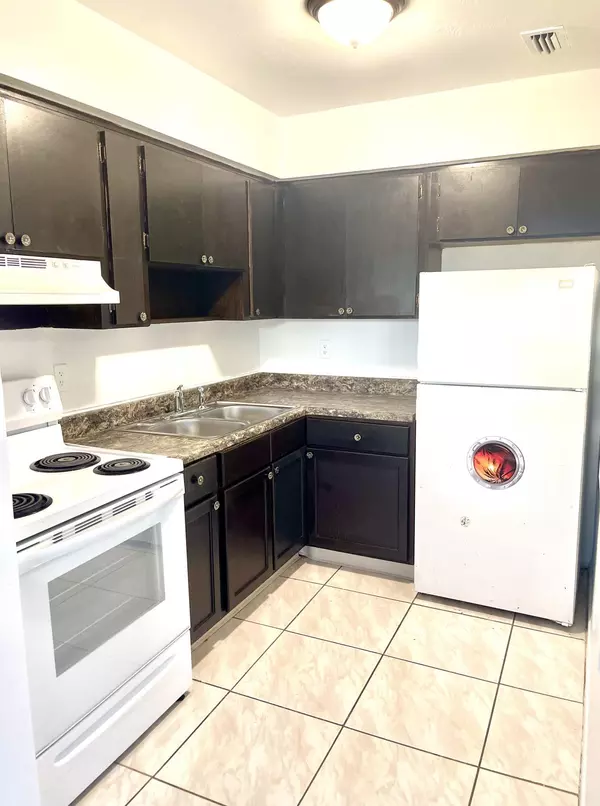 2251 NW 52nd CT 1, Tamarac, FL 33309