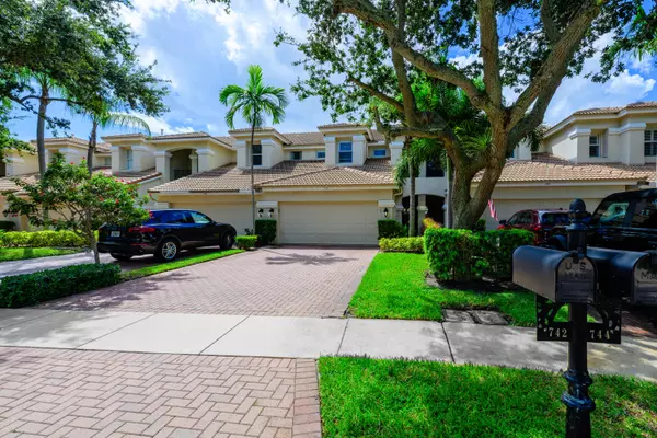 742 Cable Beach LN, North Palm Beach, FL 33410