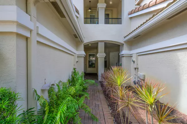 North Palm Beach, FL 33410,742 Cable Beach LN