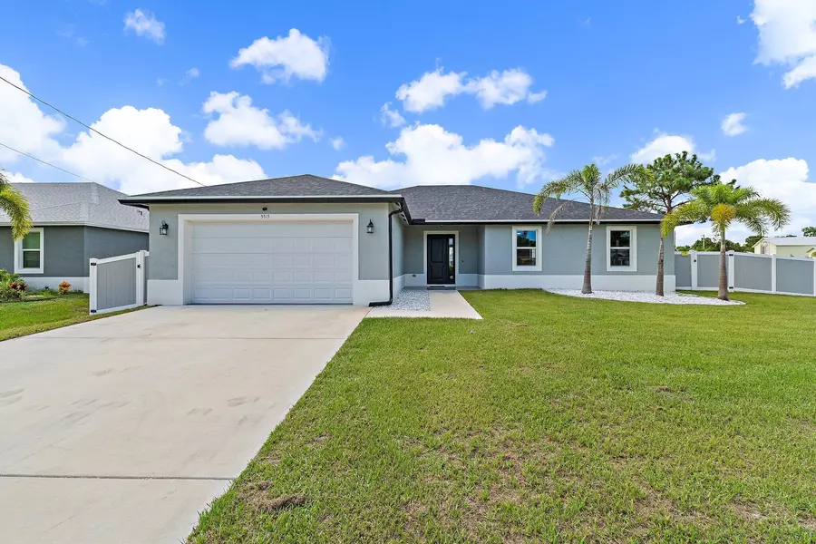 5515 NW Downs ST, Port Saint Lucie, FL 34986