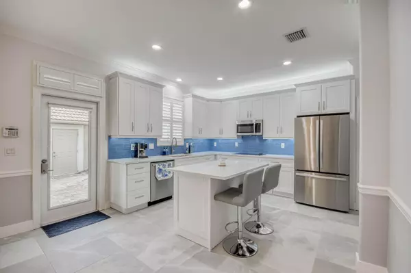 Palm Beach Gardens, FL 33418,8042 Murano CIR