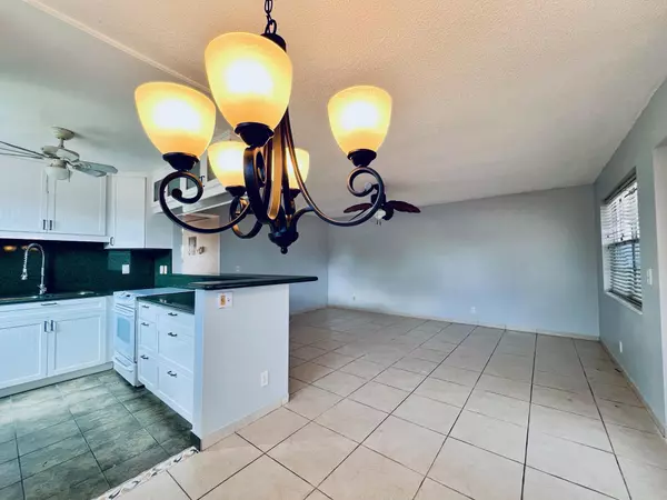 West Palm Beach, FL 33417,69 Sheffield C