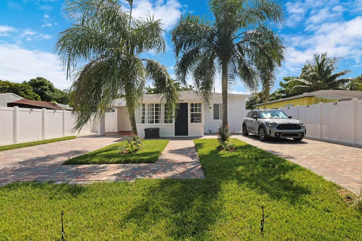 Fort Lauderdale, FL 33311,1108 NW 3rd AVE