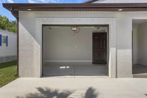 Fort Pierce, FL 34951,6449 Alemendra ST