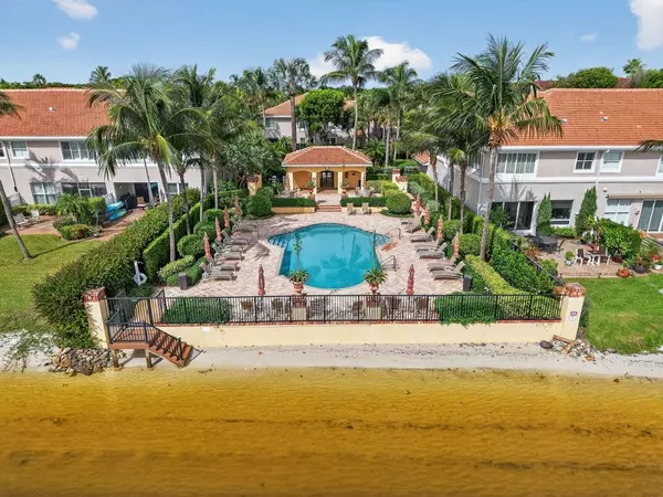 Hypoluxo, FL 33462,179 Las Brisas CIR