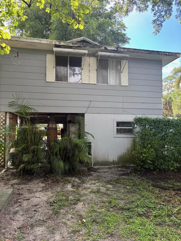 1732 F RD, Loxahatchee Groves, FL 33470