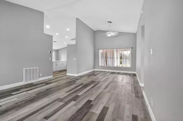 Boynton Beach, FL 33472,6399 Terra Rosa CIR