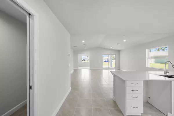 Fort Pierce, FL 34951,54 La Villa WAY