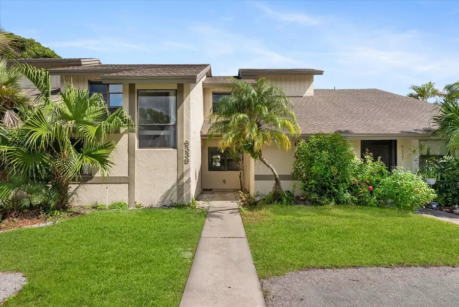 9339 Ketay CIR, Boca Raton, FL 33428