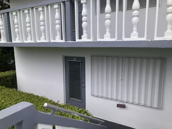 West Palm Beach, FL 33417,71 Cambridge D