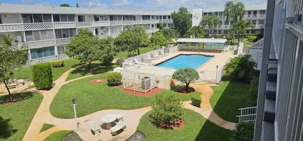 Miami, FL 33162,15610 NE 6th AVE 37b