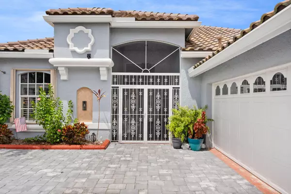 Port Saint Lucie, FL 34986,616 SW Lake Charles CIR