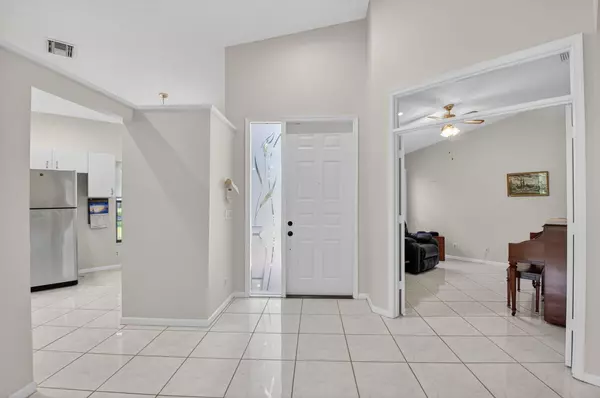 Delray Beach, FL 33446,7613 Lexington Club BLVD A