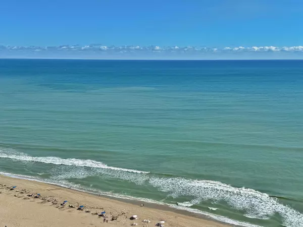 Singer Island, FL 33404,3000 N Ocean DR 32-B