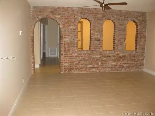 Deerfield Beach, FL 33441,504 SE 13th DR A