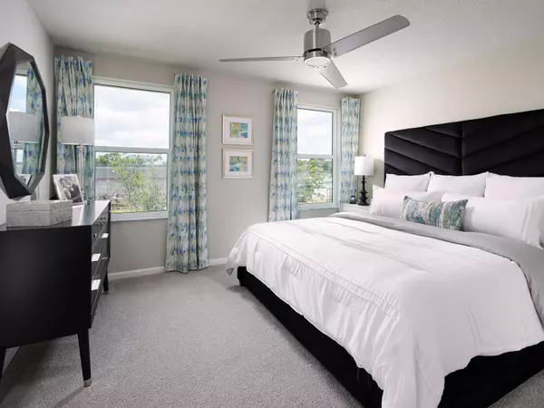 Fort Pierce, FL 34982,544 Salisbury CIR