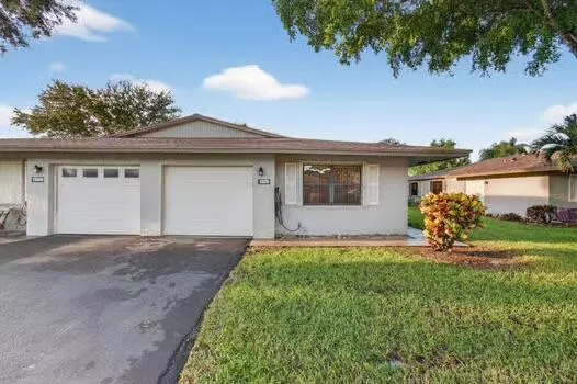 Boynton Beach, FL 33436,1570 Palmland DR
