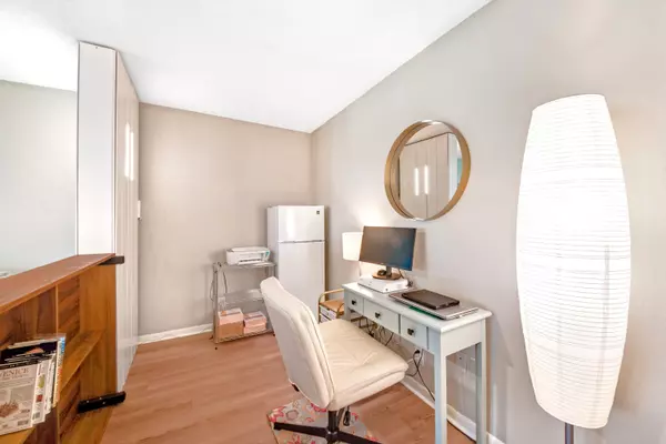 Boynton Beach, FL 33435,220 South BLVD Unit B