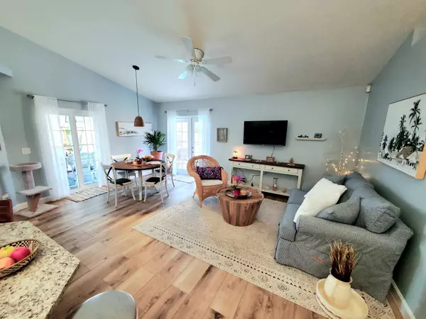 Port Saint Lucie, FL 34984,3285 SE Pinto ST