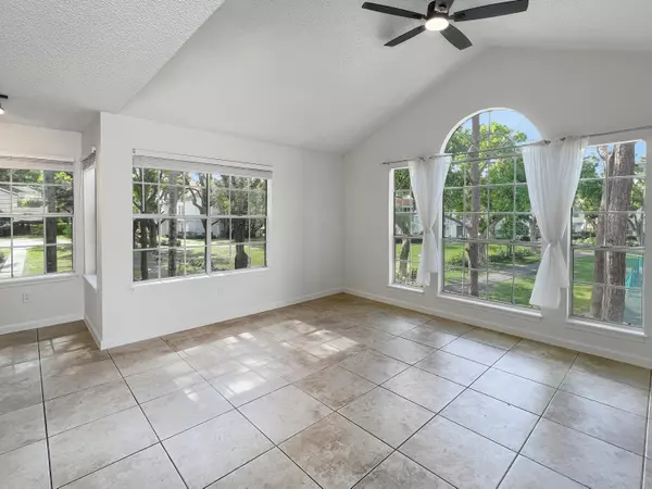 Delray Beach, FL 33444,1011 Crystal WAY P