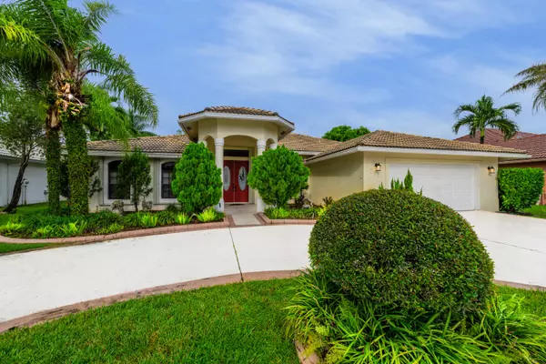 221 Cypress TRCE, Royal Palm Beach, FL 33411
